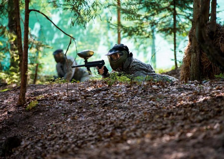 Comment fonctionne une partie de paintball ? Découvrez les règles de base